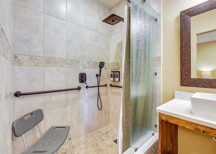 Black Hills Vacation Lodge: New Home! Just Opened! Holiday home