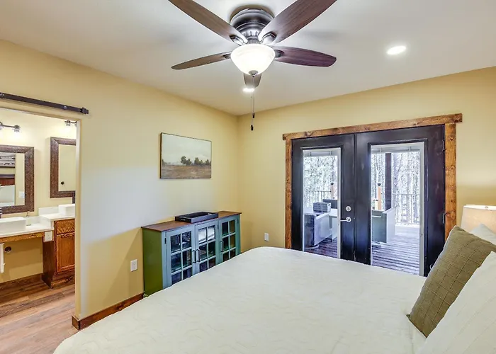 Holiday home Black Hills Vacation Lodge: New Home! Just Opened!