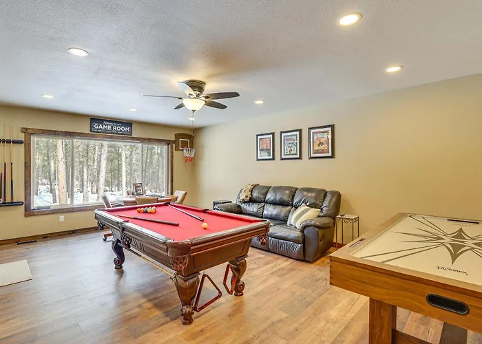 Holiday home Black Hills Vacation Lodge: New Home! Just Opened!